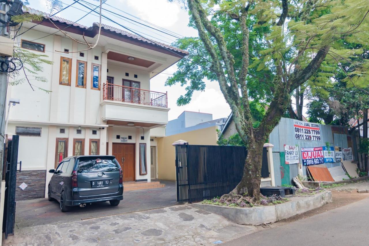 Koolkost Near Riau Junction Mall Bandung Kültér fotó
