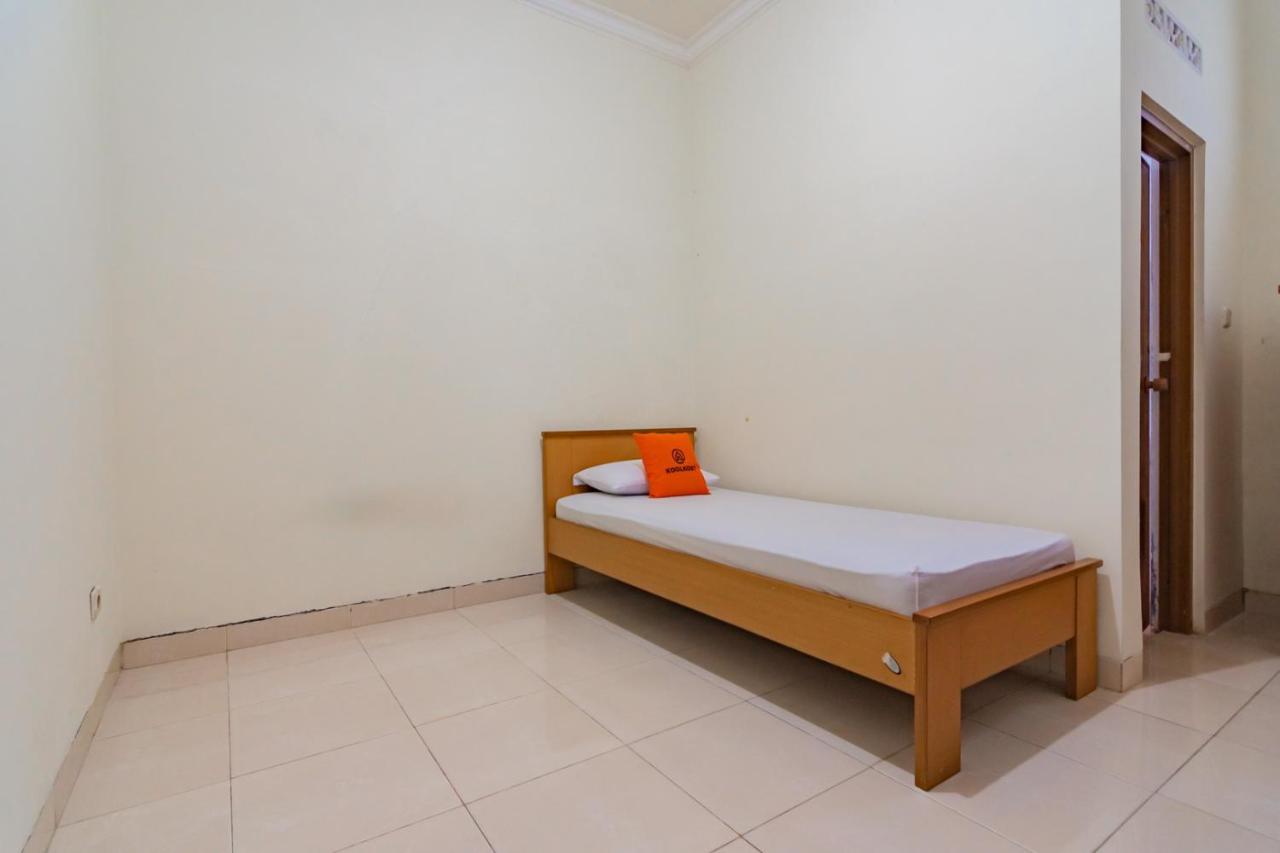 Koolkost Near Riau Junction Mall Bandung Kültér fotó